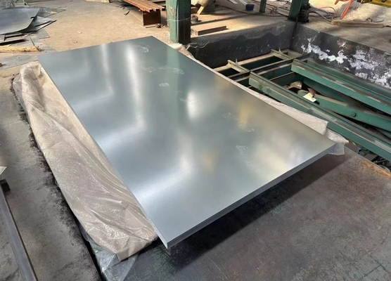 AISI ASTM JIS Q345 Q215 Q195 শিল্পের জন্য গরম / ঠান্ডা ঘূর্ণিত গ্যালভানাইজড স্টিল প্লেট