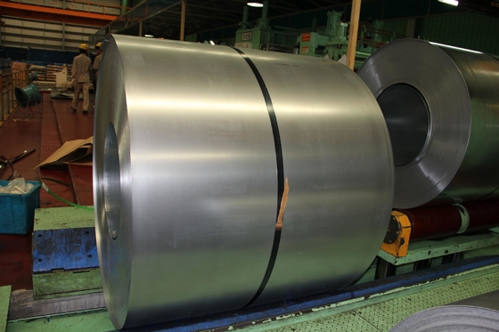 AISI JIS ASTM Q235 Q215 Q345 গ্রেড গ্যালভানাইজড স্টীল কয়েল কোল্ড রোলড / হট রোলড